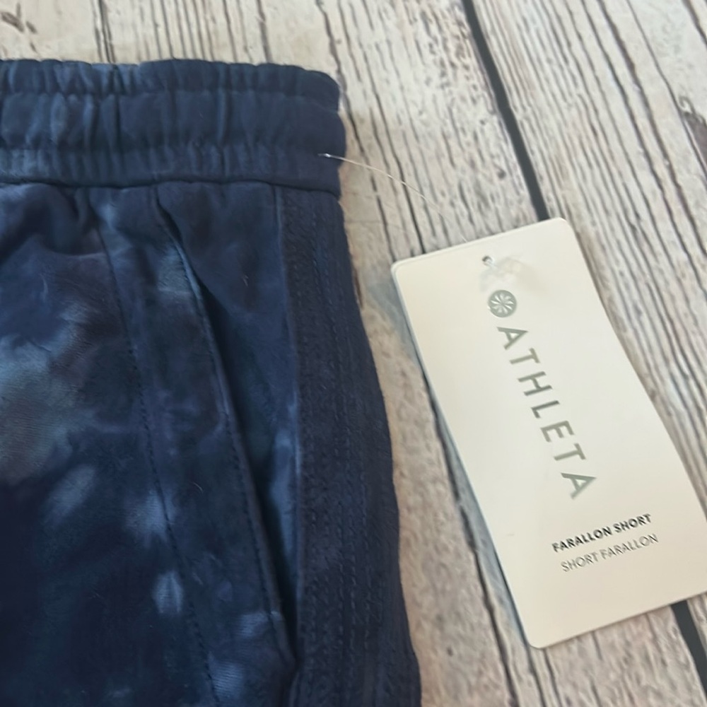 Athleta Farallon 4” Short - Picture 5 of 9